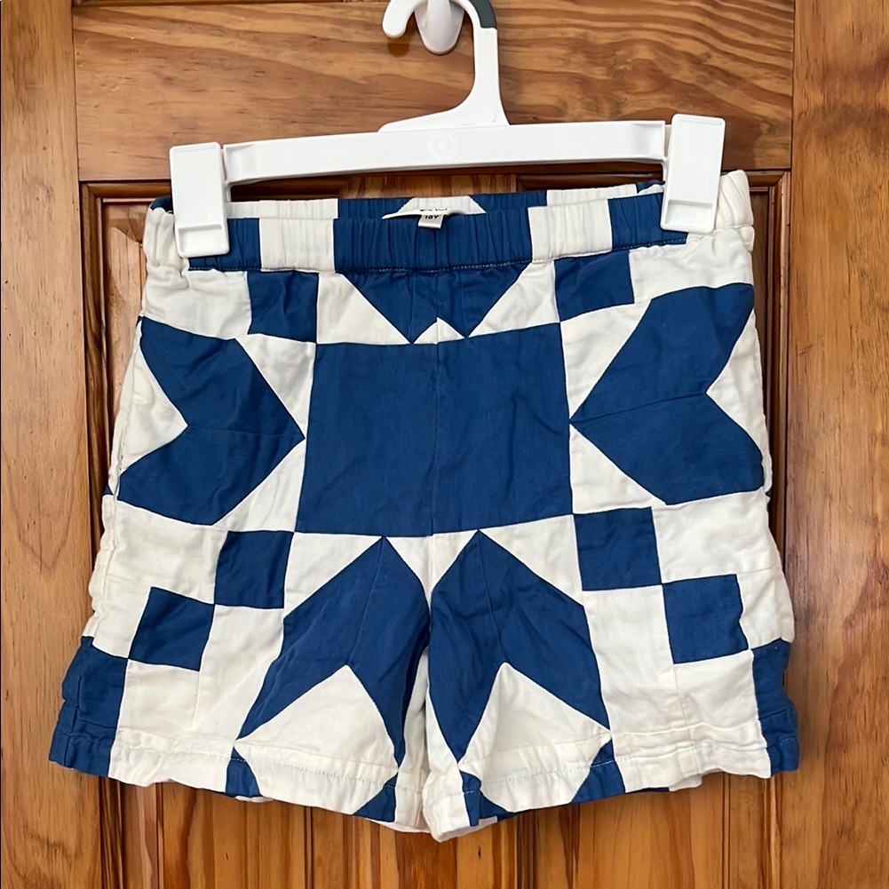 Sea Ny Girls Shorts In A Blue Quilt Pattern